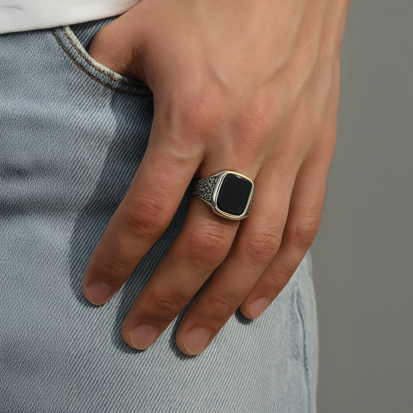 Eclipse Silver Men’s Ring with Black Stone